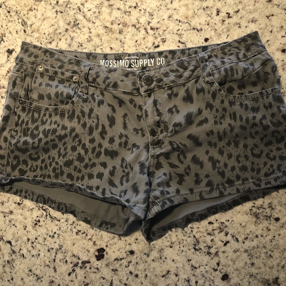 Like new shorts